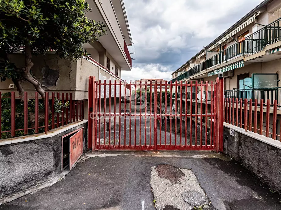 Immagine 3 di Appartamento in vendita  in VIA RIBERA (STAZZO) 37 a Acireale