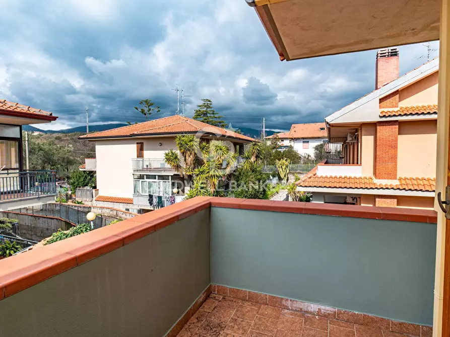 Immagine 35 di Villa in vendita  in Via Torretta 88 / N a Acireale