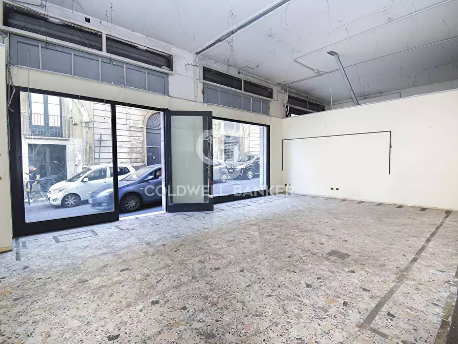 Immagine 3 di Negozio in affitto  in VIA VITTORIO EMANUELE III 174 a Acireale