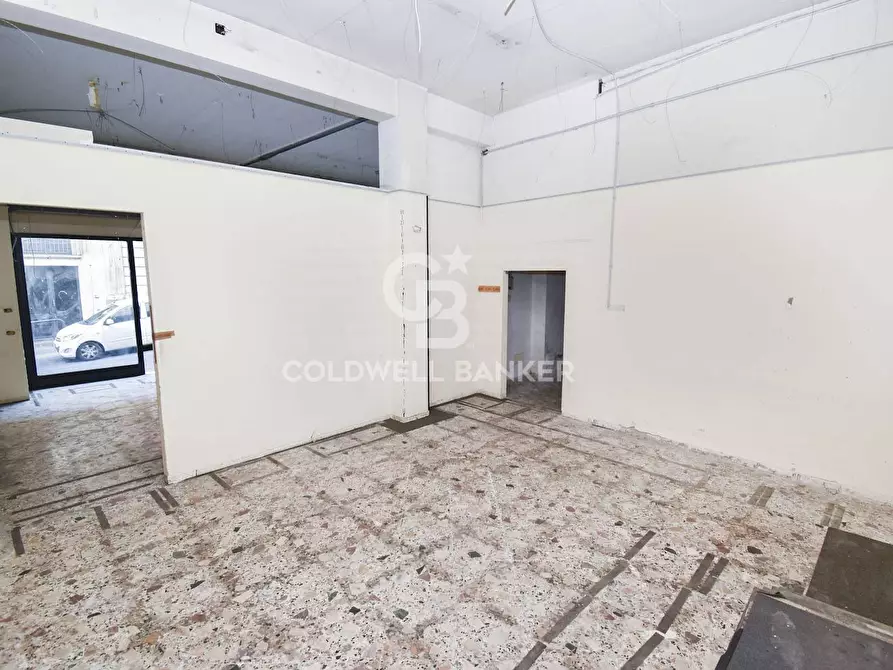 Immagine 6 di Negozio in affitto  in VIA VITTORIO EMANUELE III 174 a Acireale