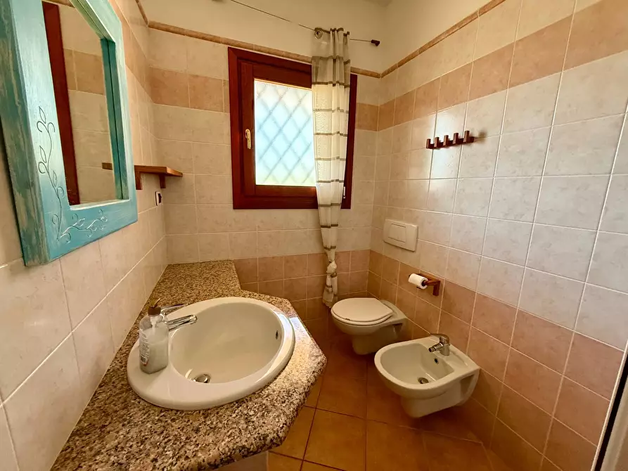 Immagine 11 di Villetta a schiera in vendita  in VIA SALVATORE QUASIMODO 50 a Olbia