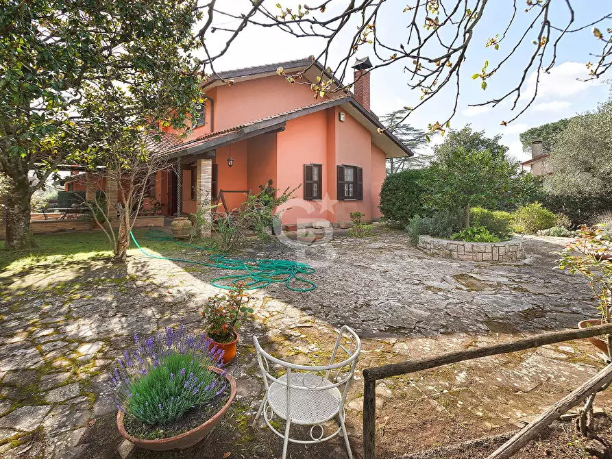 Immagine 22 di Villa in vendita  in Strada Due Casali a Viterbo