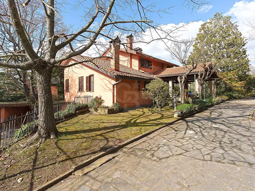 Immagine 20 di Villa in vendita  in Strada Due Casali a Viterbo