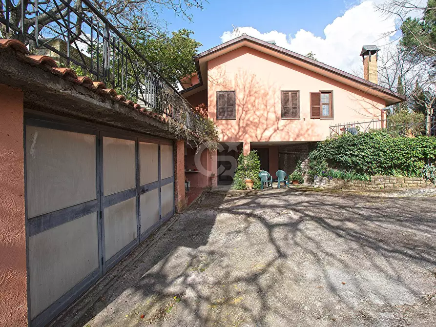 Immagine 29 di Villa in vendita  in Strada Due Casali a Viterbo