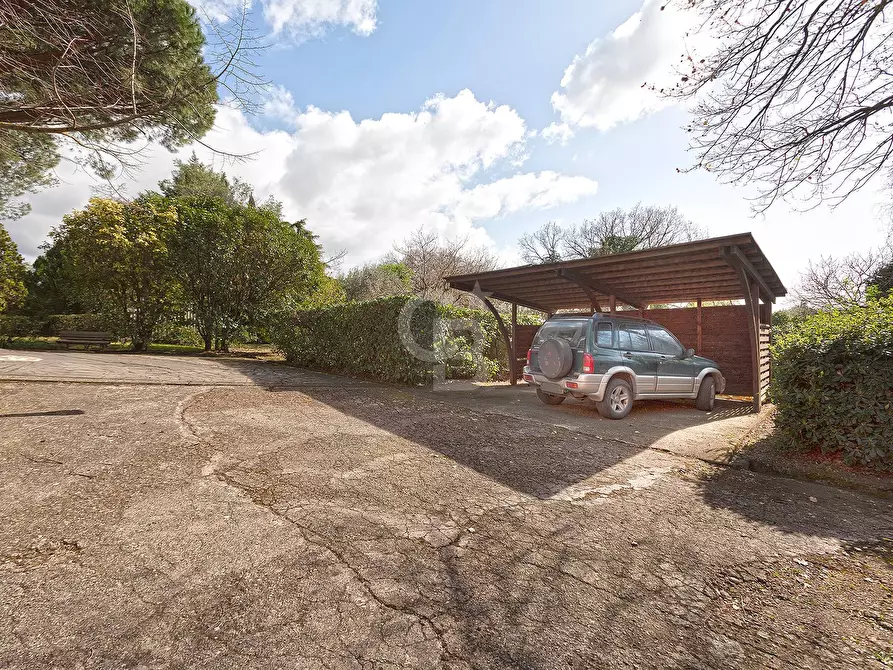 Immagine 36 di Villa in vendita  in Strada Due Casali a Viterbo