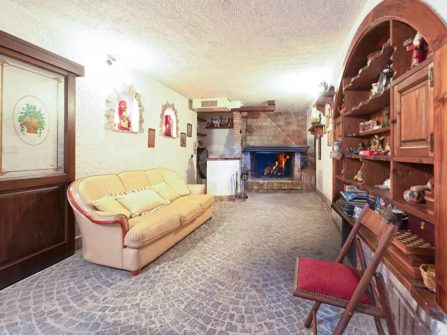 Immagine 16 di Villa in vendita  in Strada Due Casali a Viterbo