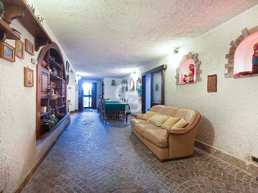 Immagine 17 di Villa in vendita  in Strada Due Casali a Viterbo