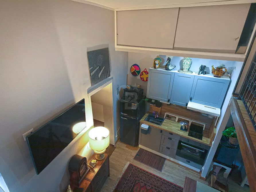 Immagine 9 di Appartamento in vendita  in Via Orologio Vecchio a Viterbo