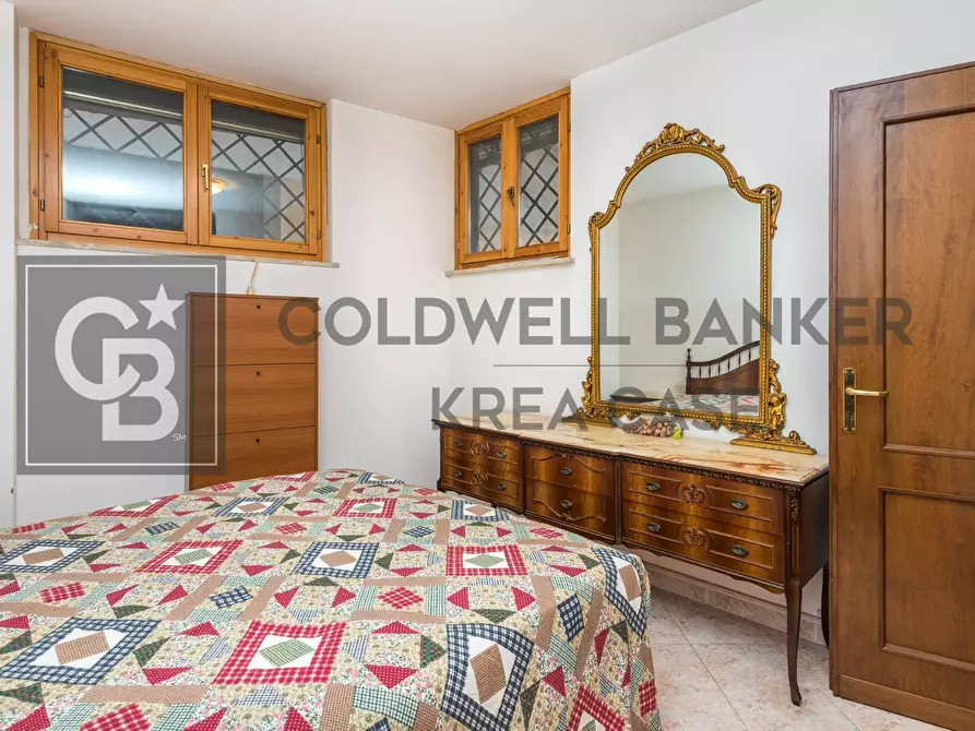 Immagine 22 di Appartamento in vendita  in Via Leonardo Sciascia 10 a Ciampino