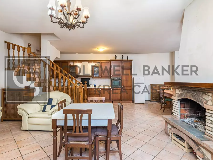 Immagine 31 di Appartamento in vendita  in Via Leonardo Sciascia 10 a Ciampino