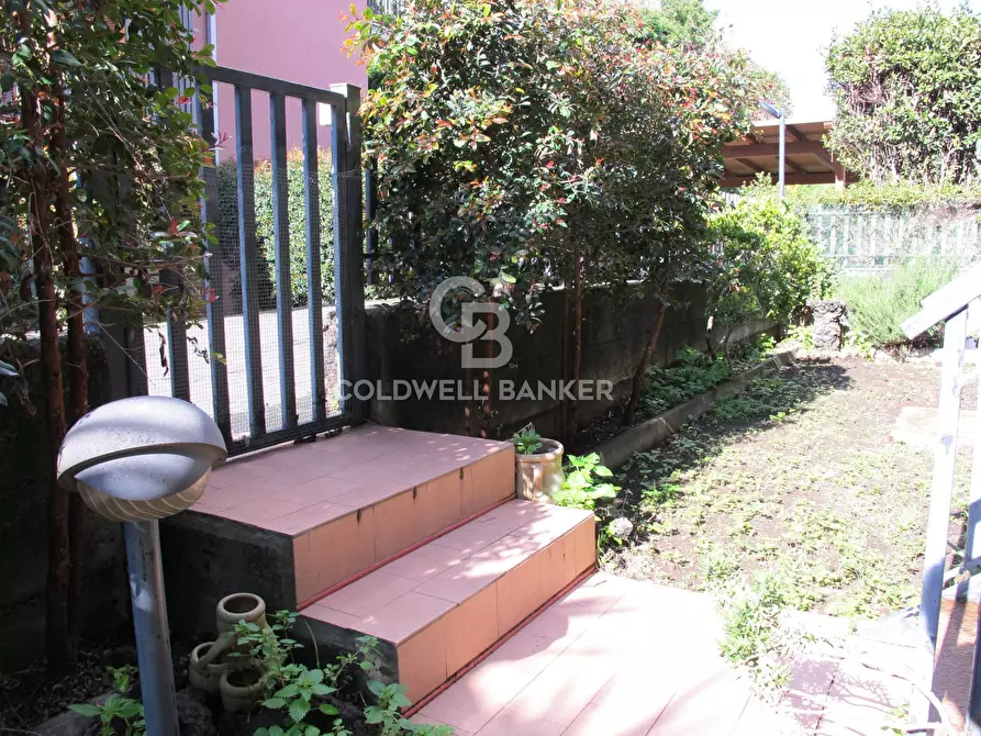 Immagine 33 di Appartamento in vendita  in via Bellini 17 a San Gregorio Di Catania