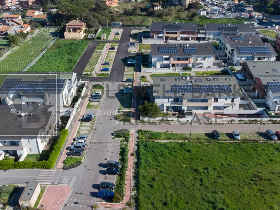 Immagine 27 di Appartamento in vendita  in Via Palaverta 69 a Marino