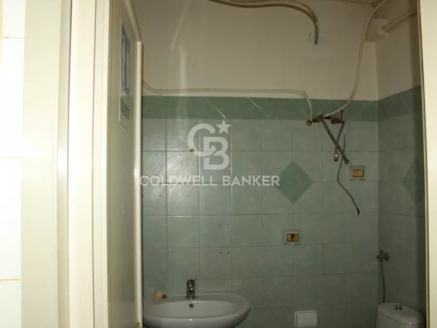 Immagine 11 di Negozio in affitto  in Via Sciarelle 52 a Acireale