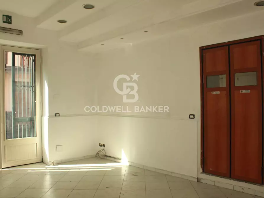 Immagine 4 di Negozio in affitto  in Via Sciarelle 52 a Acireale