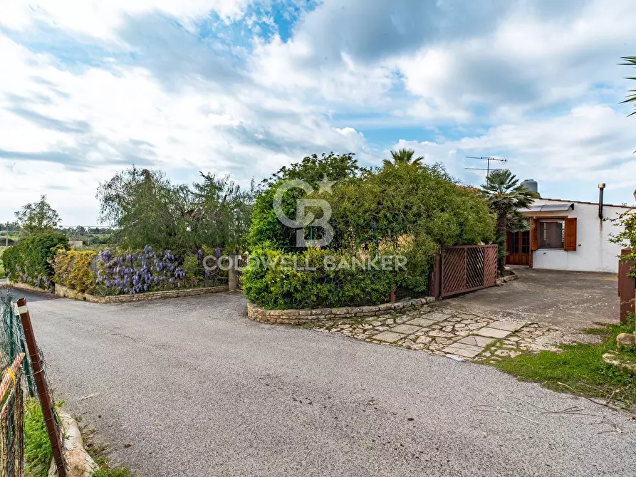 Immagine 9 di Villa in vendita  in Via Piano San Paolo 12 a Caltagirone