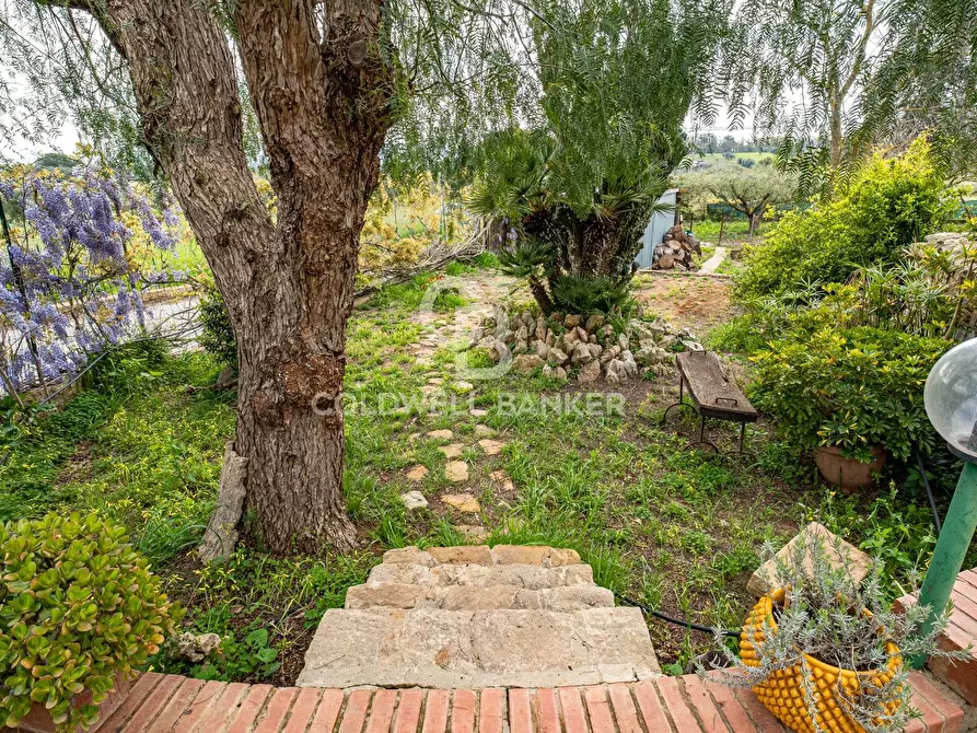 Immagine 14 di Villa in vendita  in Via Piano San Paolo 12 a Caltagirone