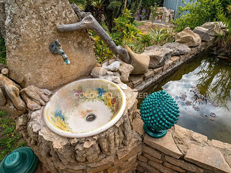 Immagine 12 di Villa in vendita  in Via Piano San Paolo 12 a Caltagirone