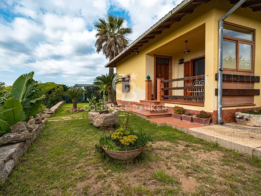 Immagine 2 di Villa in vendita  in Via Piano San Paolo 12 a Caltagirone