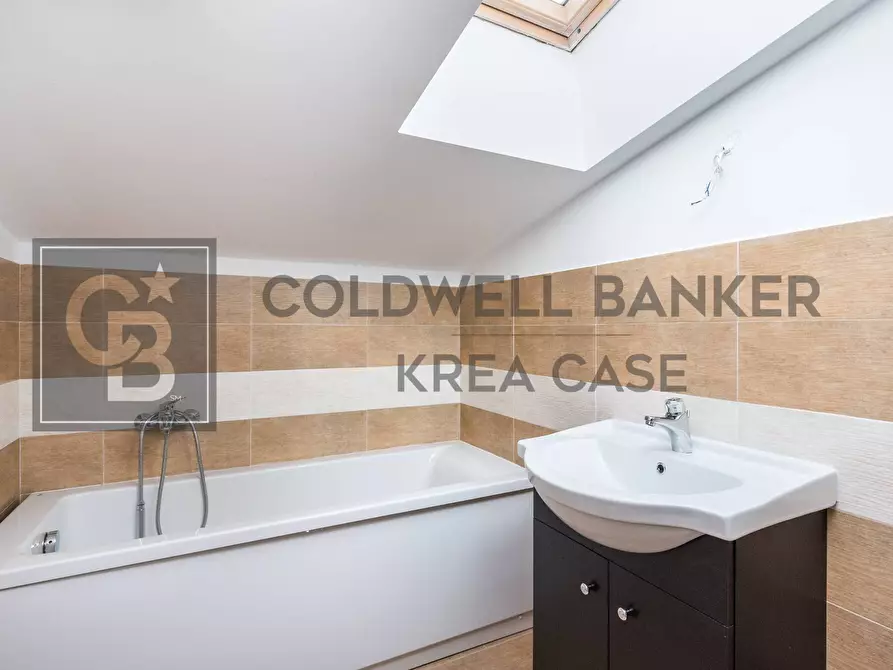 Immagine 23 di Appartamento in vendita  in Via Palaverta 69 a Marino