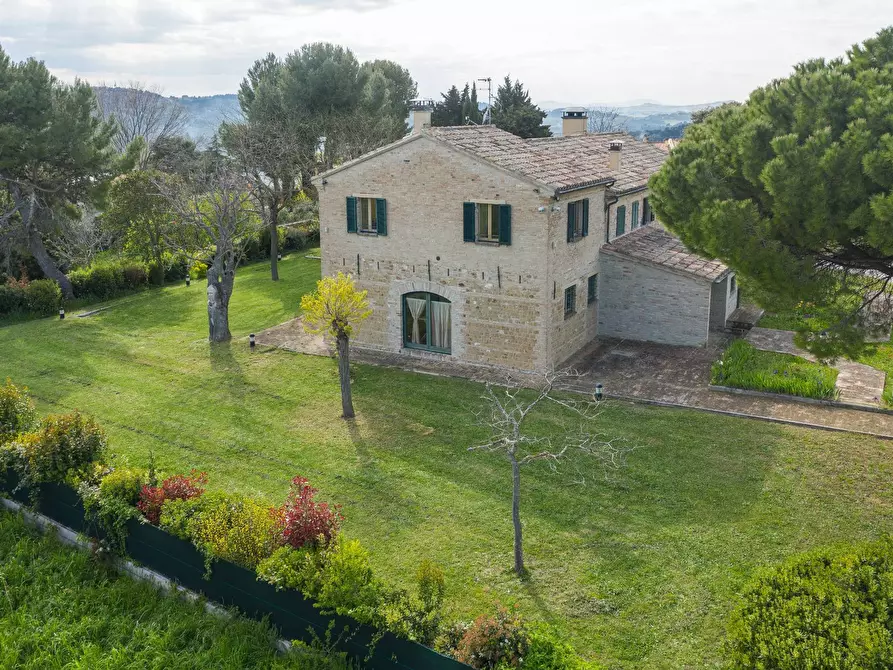 Immagine 48 di Villa in vendita  in Via Dei Salici a Pesaro