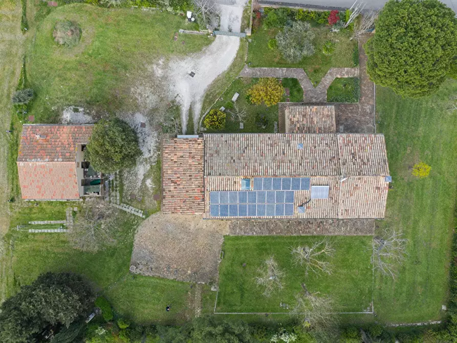 Immagine 51 di Villa in vendita  in Via Dei Salici a Pesaro