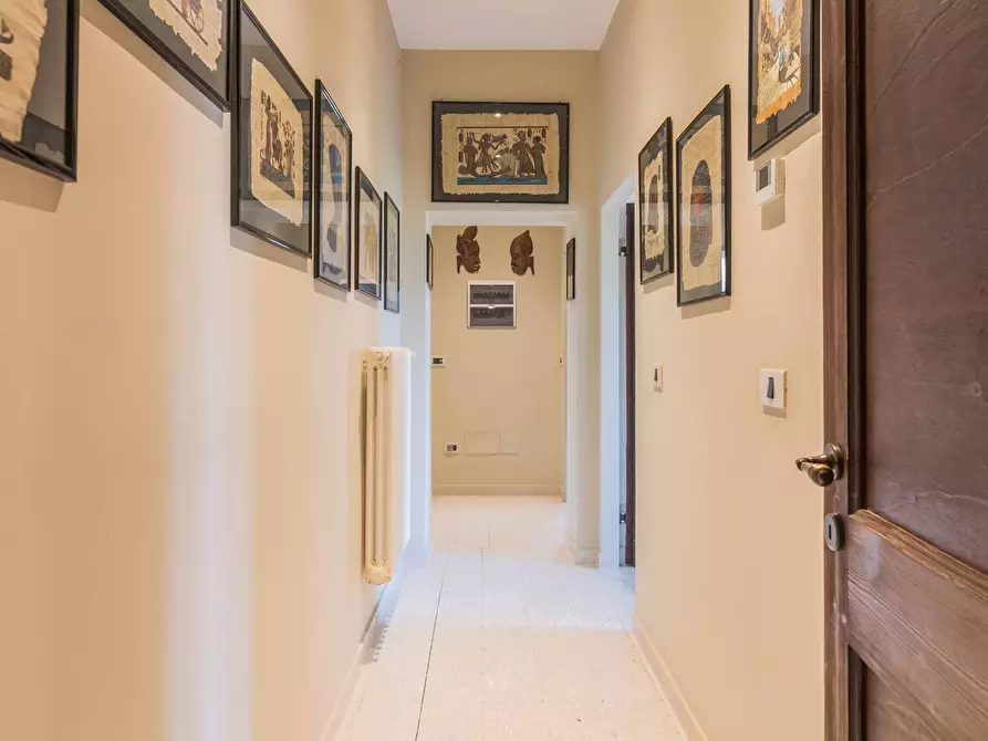 Immagine 29 di Villa in vendita  in Via Dei Salici a Pesaro