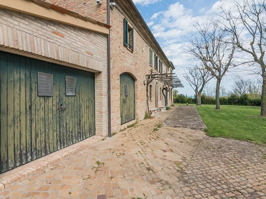 Immagine 42 di Villa in vendita  in Via Dei Salici a Pesaro