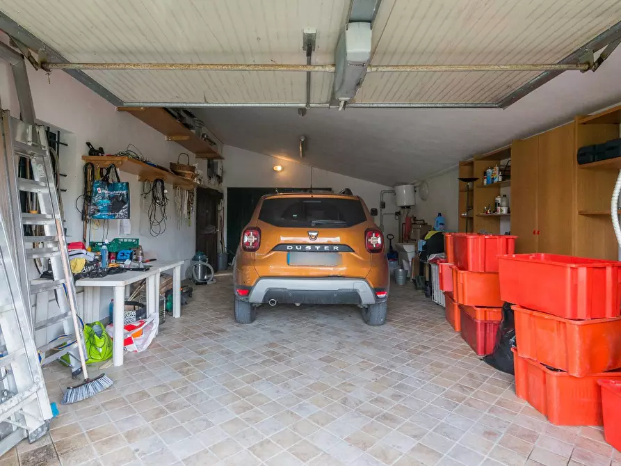 Immagine 45 di Villa in vendita  in Via Dei Salici a Pesaro