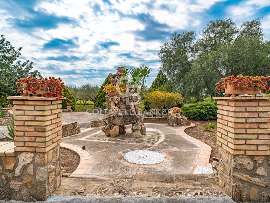 Immagine 18 di Villa in vendita  in Piano San Paolo 85 a Caltagirone