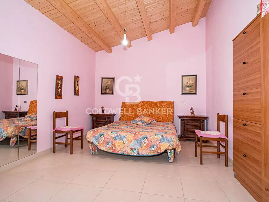 Immagine 42 di Villa in vendita  in Piano San Paolo 85 a Caltagirone