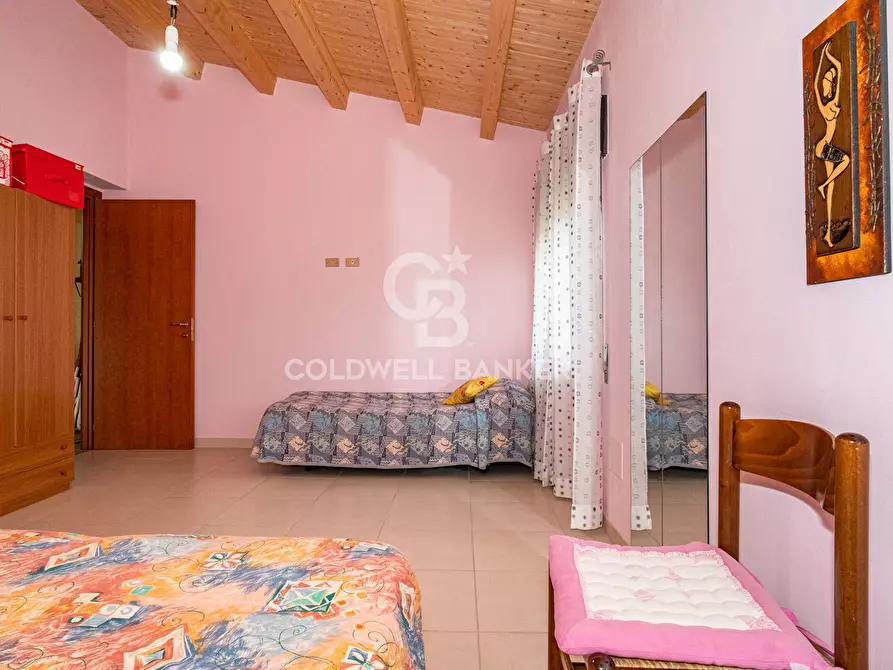 Immagine 43 di Villa in vendita  in Piano San Paolo 85 a Caltagirone