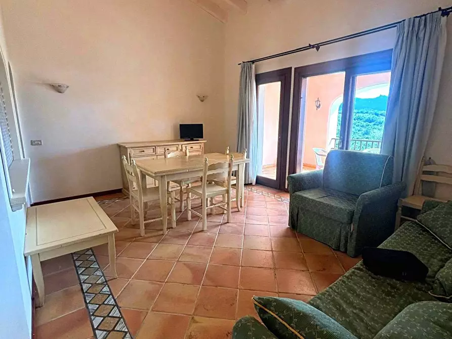 Immagine 1 di Appartamento in vendita  in via Capo Ferro a Arzachena