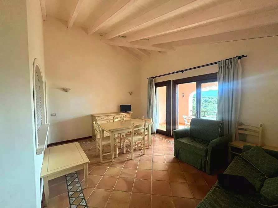Immagine 3 di Appartamento in vendita  in via Capo Ferro a Arzachena
