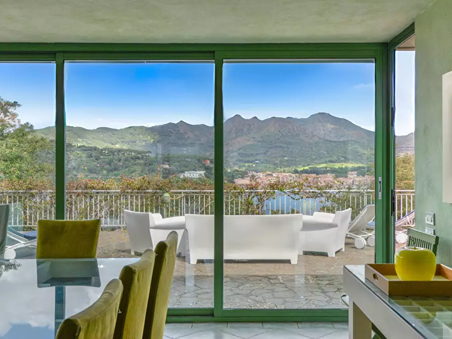 Immagine 11 di Villa in vendita  in Loc. Naregno a Capoliveri