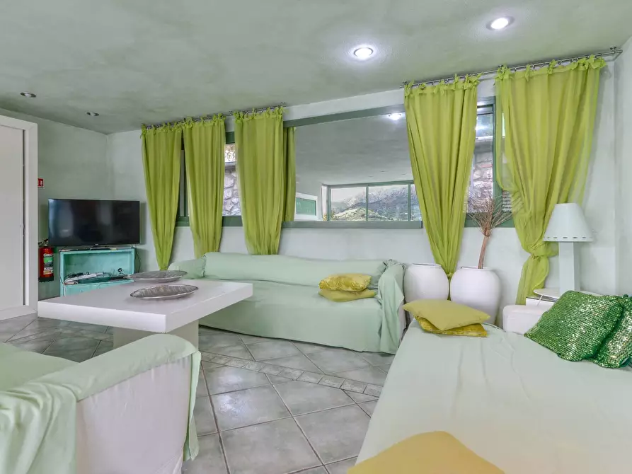 Immagine 14 di Villa in vendita  in Loc. Naregno a Capoliveri