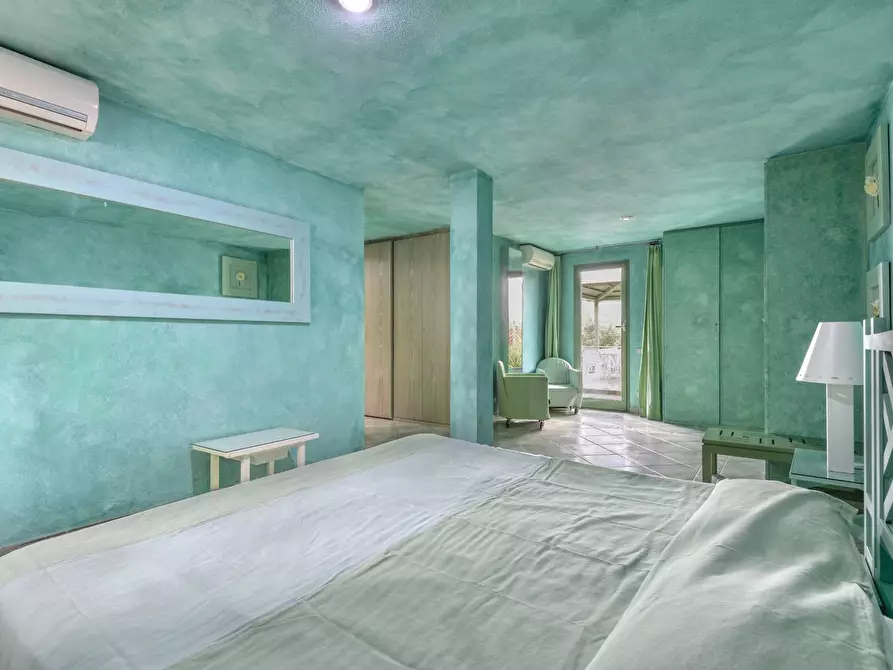 Immagine 31 di Villa in vendita  in Loc. Naregno a Capoliveri