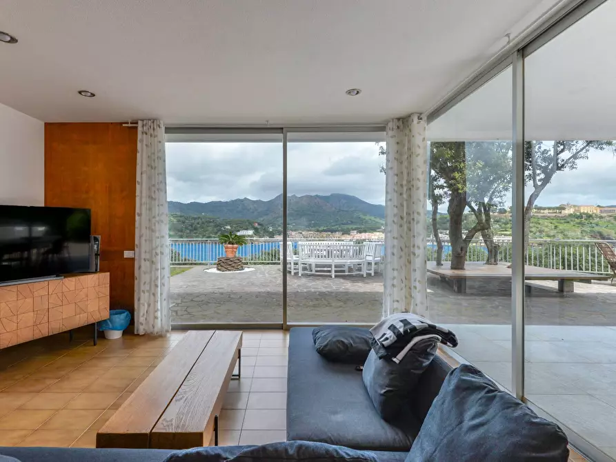 Immagine 39 di Villa in vendita  in Loc. Naregno a Capoliveri