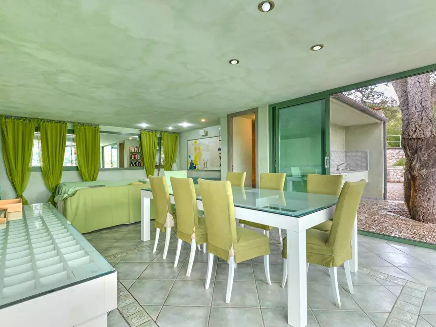 Immagine 12 di Villa in vendita  in Loc. Naregno a Capoliveri