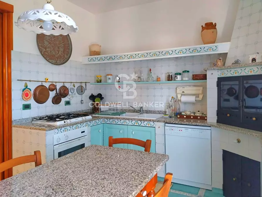 Immagine 13 di Villa in vendita  in Via Mentana 10 a Vetralla