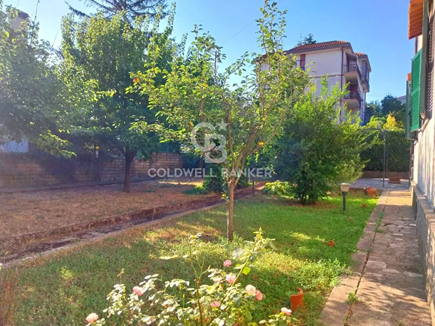 Immagine 25 di Villa in vendita  in Via Mentana 10 a Vetralla