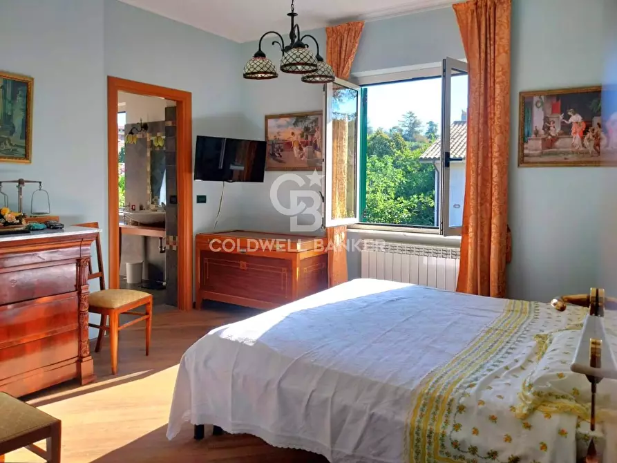 Immagine 7 di Villa in vendita  in Via Mentana 10 a Vetralla