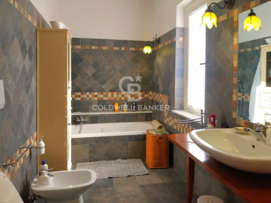 Immagine 11 di Villa in vendita  in Via Mentana 10 a Vetralla