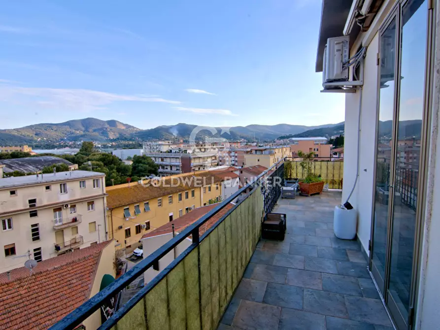 Immagine 19 di Appartamento in vendita  in Via dei Mille a Portoferraio