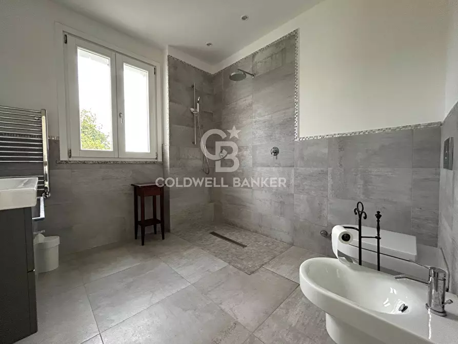 Immagine 12 di Villa in vendita  in Via Leone Damiani a Portoferraio