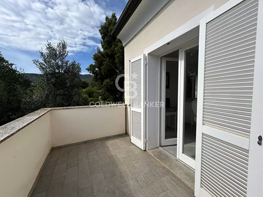Immagine 15 di Villa in vendita  in Via Leone Damiani a Portoferraio