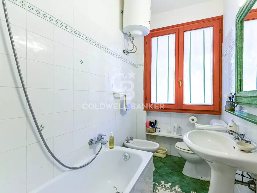 Immagine 10 di Appartamento in vendita  in Via di San Piero a Campo Nell'elba