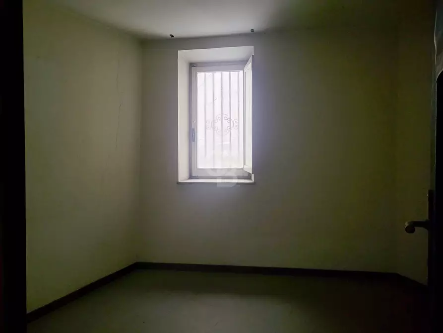 Immagine 11 di Locale commerciale in affitto  in Via San Luca a Viterbo