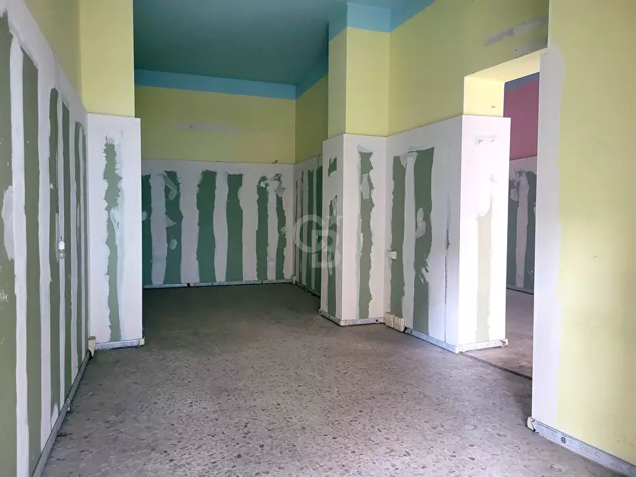 Immagine 3 di Locale commerciale in affitto  in Via San Luca a Viterbo