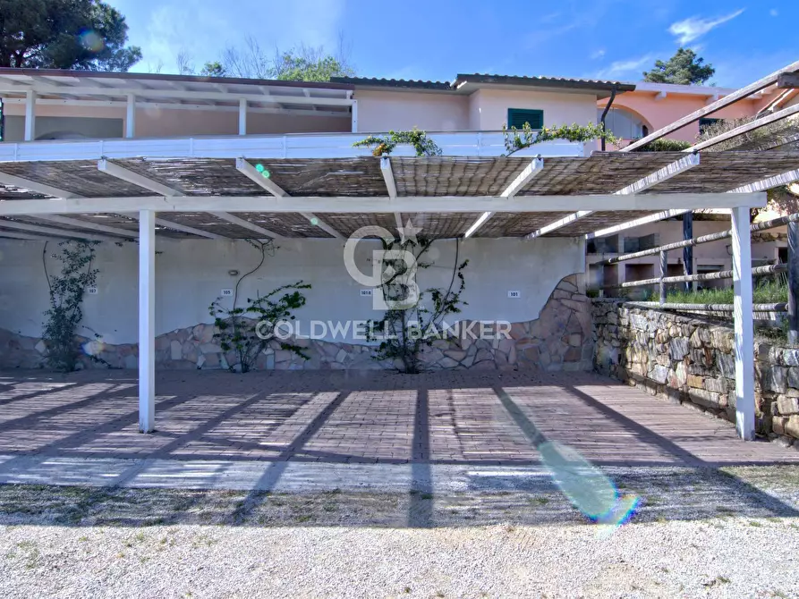 Immagine 26 di Appartamento in vendita  in Via Solana a Campo Nell'elba