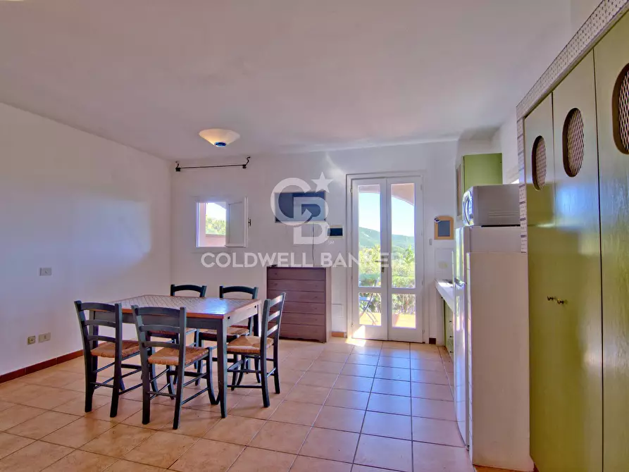 Immagine 7 di Appartamento in vendita  in Via Solana a Campo Nell'elba